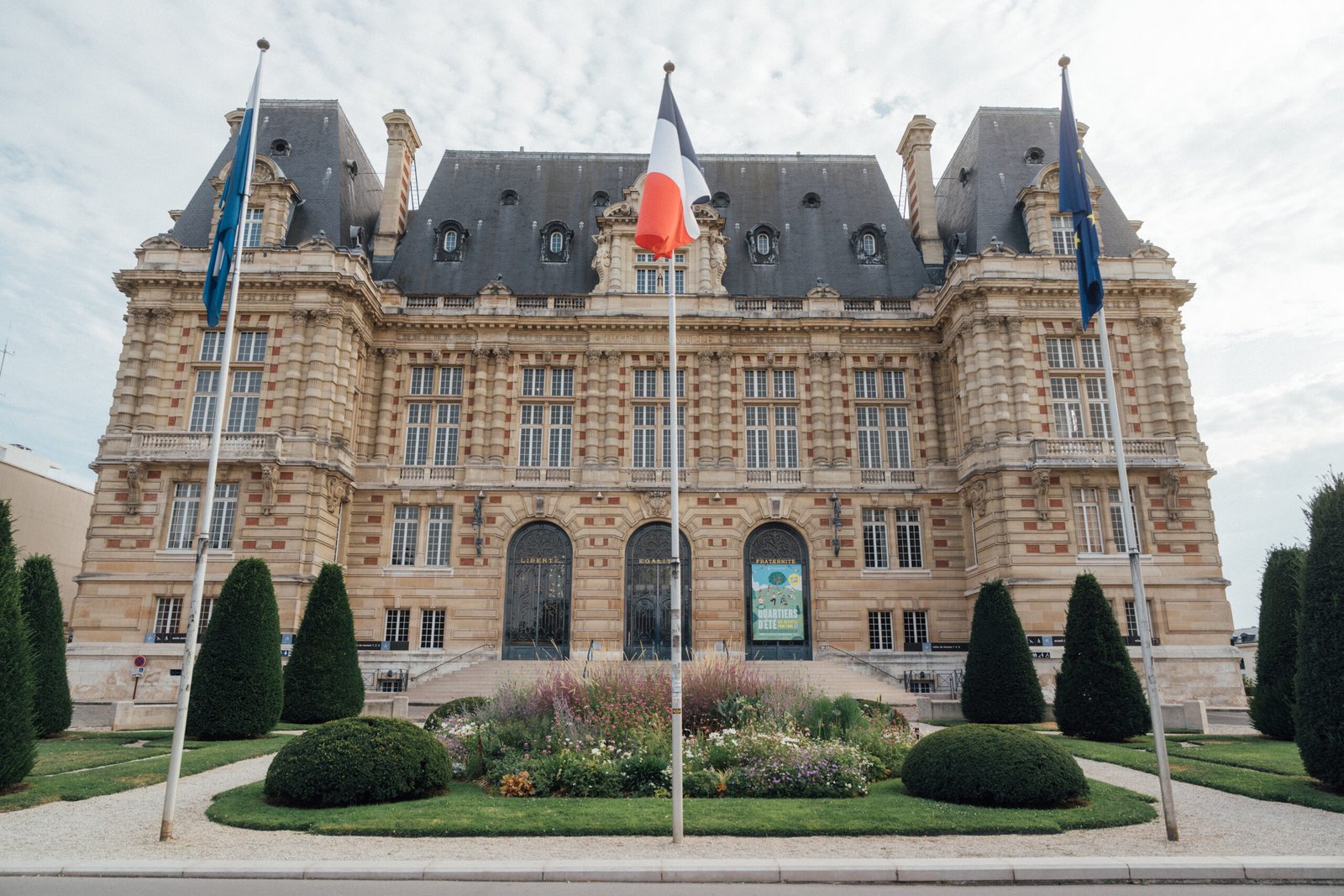 Mairie de versailles avant